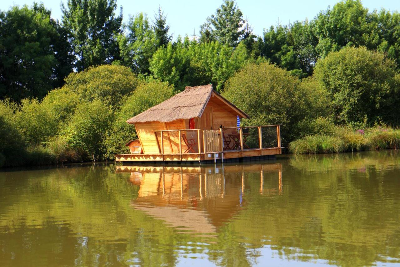 Village Flottant De Pressac Exteriér fotografie