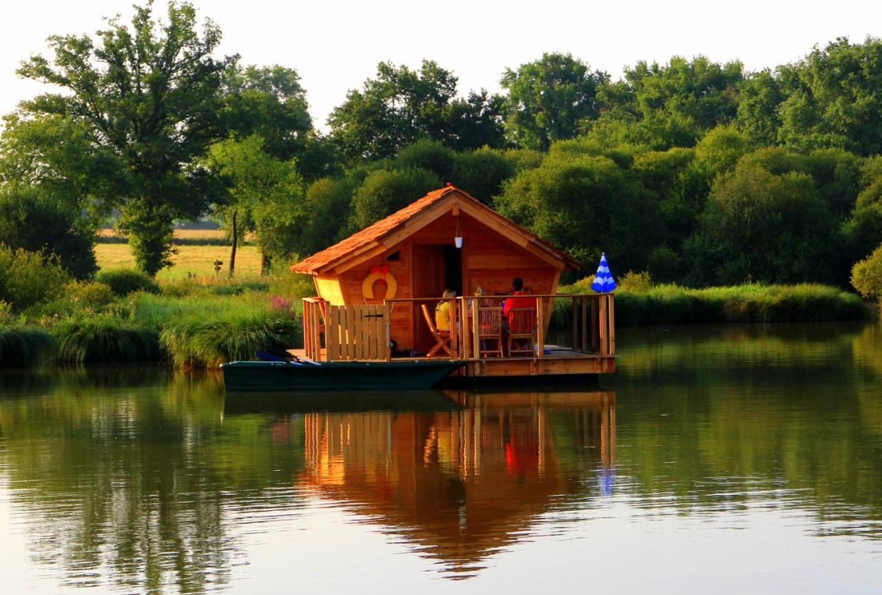 Village Flottant De Pressac Exteriér fotografie